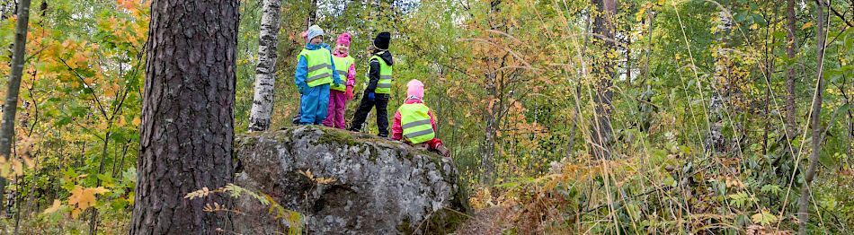 Luontotehtäviä lapsille